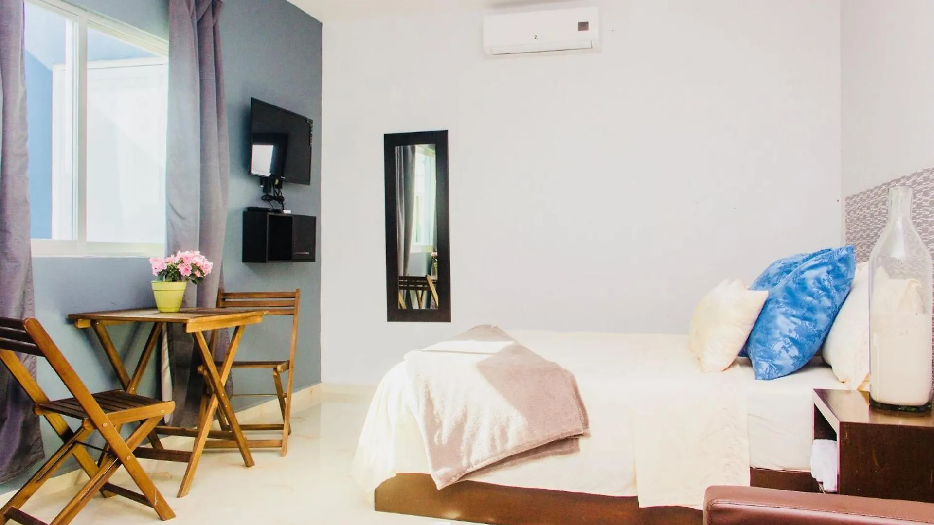 Room In Condo Playa del Carmen Mexico