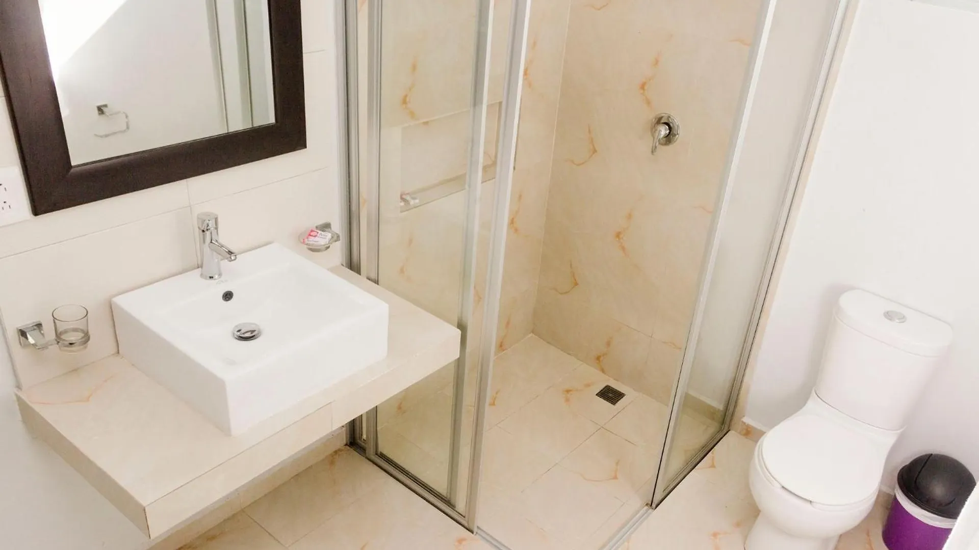 Room In Condo Playa del Carmen Guest house